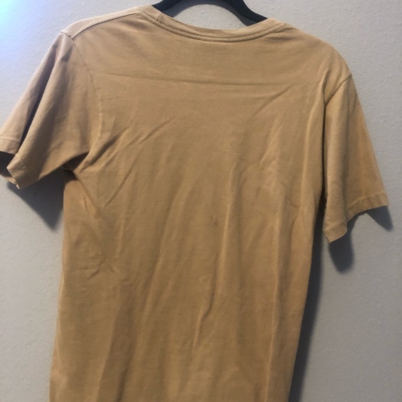 UNDEFEATED Brown Logo Tee - Picture 2 of 4